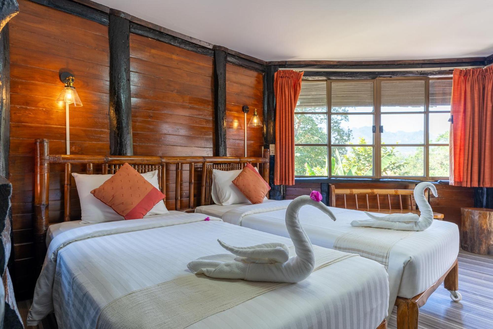 Pung-Waan Resort Sai Yok Exteriör bild