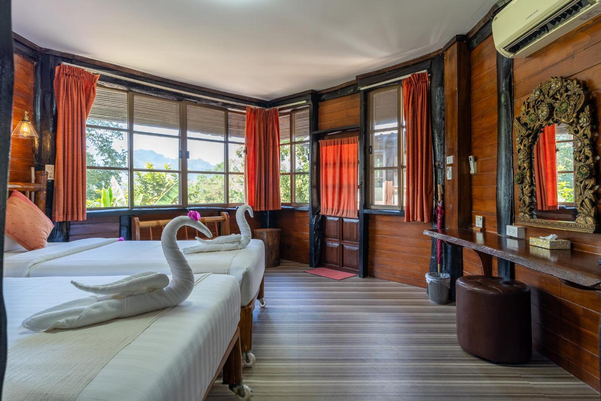 Pung-Waan Resort Sai Yok Exteriör bild