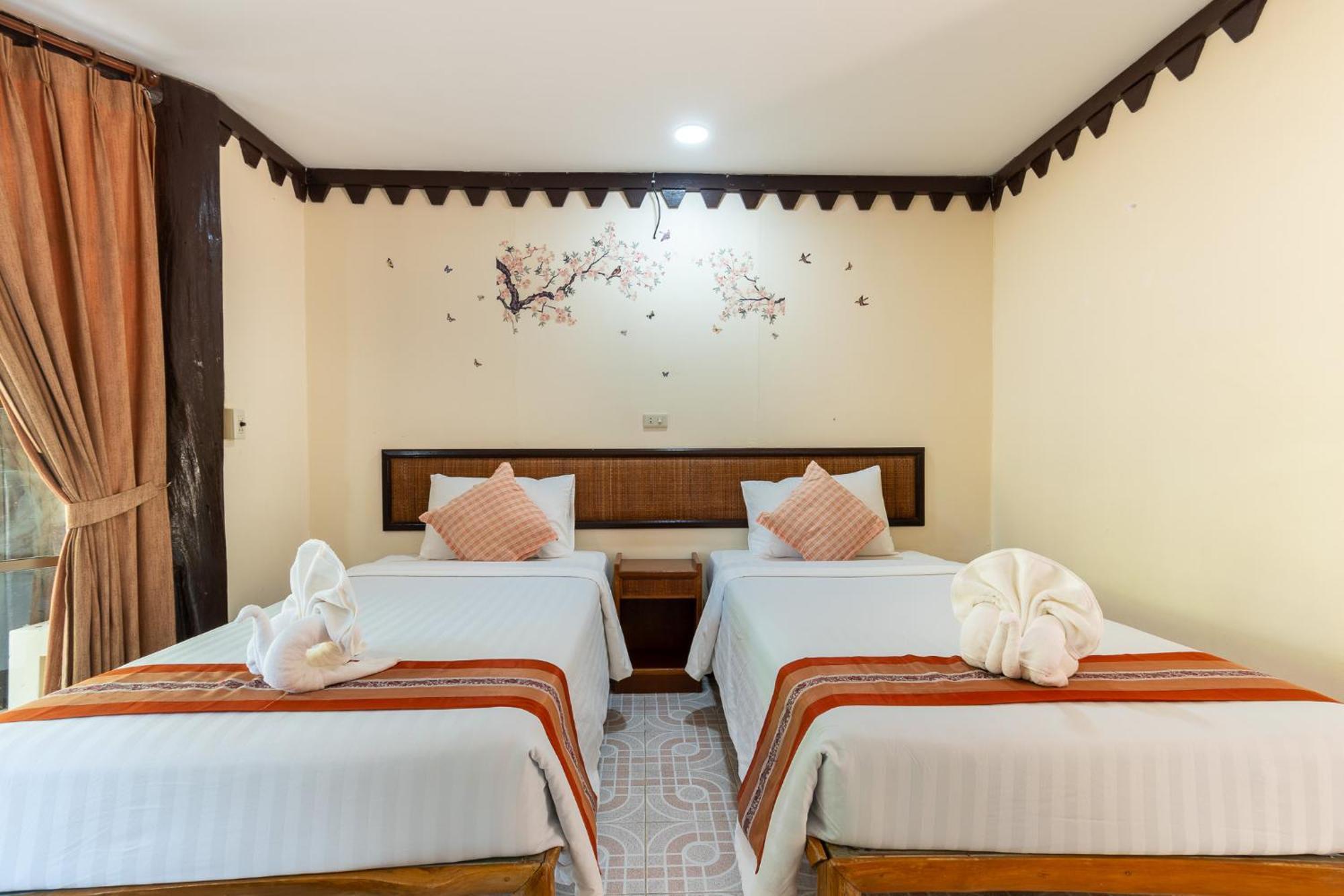 Pung-Waan Resort Sai Yok Exteriör bild